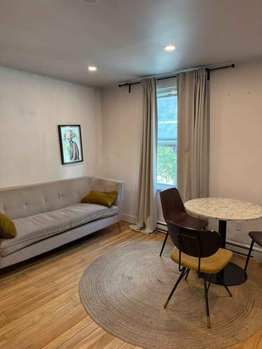 1 bedroom apartment for rent in Montreal - Ville-Marie — photo 2