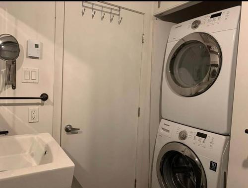 2 bedrooms apartment for rent in Montreal - Ville-Marie — photo 11