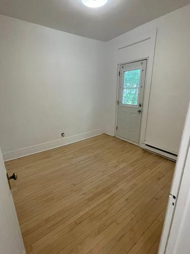 2 bedrooms apartment for rent in Montreal - Le Plateau-Mont-Royal — photo 2