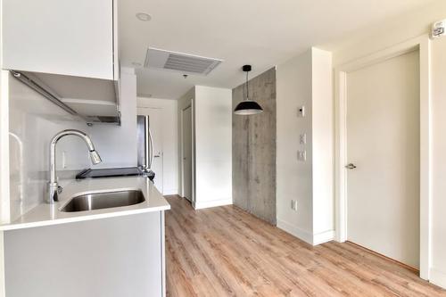 Appartement de 1 chambre à louer à Montreal - Ville-Marie — photo 9
