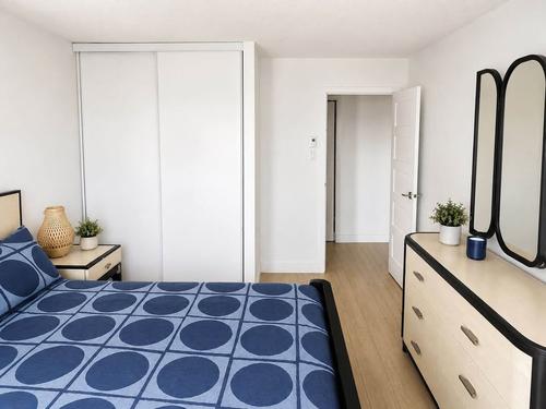 2 bedrooms apartment for rent in Laval — photo 2
