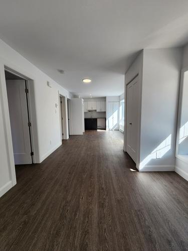 2 bedrooms apartment for rent in Sherbrooke — photo 5