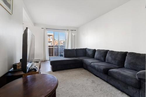 2 bedrooms apartment for rent in Laval — photo 3
