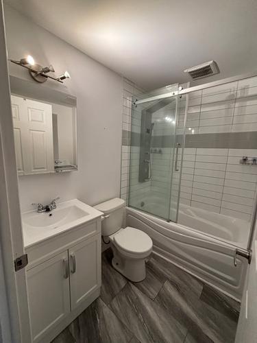 3 bedrooms apartment for rent in Sherbrooke — photo 17