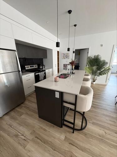 Appartement de 3 chambres à louer à Longueuil — photo 2