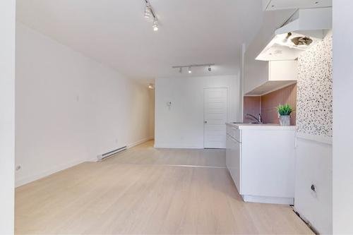 Studio à louer à Montreal - Mercier–Hochelaga-Maisonneuve — photo 5