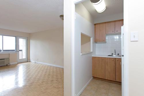 Studio à louer à Montreal - Ville-Marie — photo 2