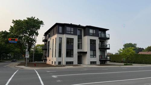 3 bedrooms apartment for rent in Laval — photo 6