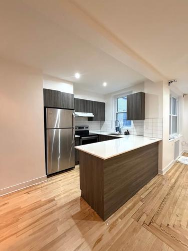 2 bedrooms apartment for rent in Montreal - Ville-Marie — photo 2