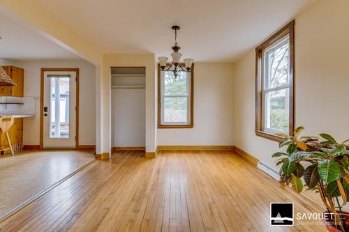 3 bedrooms apartment for rent in Sherbrooke — photo 3