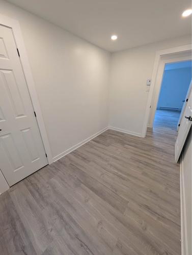 4 bedrooms apartment for rent in Montreal - Mercier–Hochelaga-Maisonneuve — photo 6