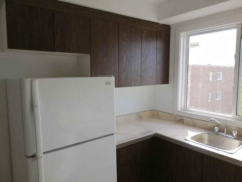 1 bedroom apartment for rent in Montreal - Saint-Laurent — photo 3