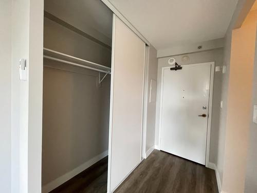 1 bedroom apartment for rent in Montreal - Ville-Marie — photo 12