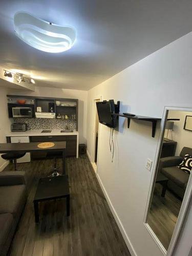 Studio for rent in Montreal - Ville-Marie — photo 2