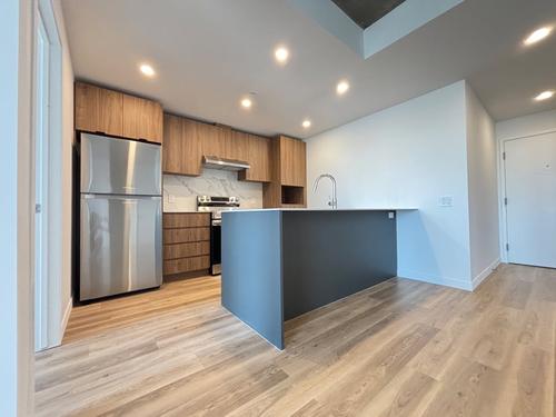 2 bedrooms apartment for rent in Laval — photo 2