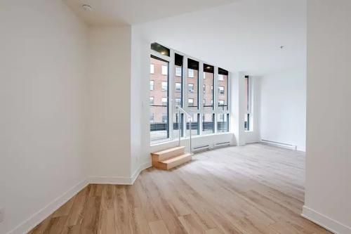 Appartement de 2 chambres à louer à Montreal - Ville-Marie — photo 2