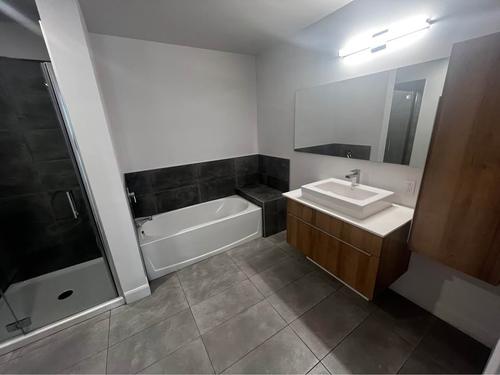 2 bedrooms apartment for rent in Laval — photo 5