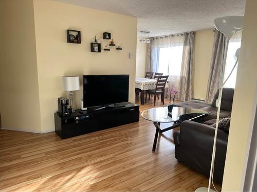 3 bedrooms apartment for rent in Laval — photo 2