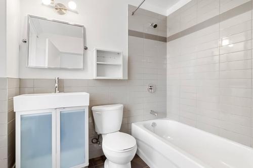 2 bedrooms apartment for rent in Montreal - Le Plateau-Mont-Royal — photo 14